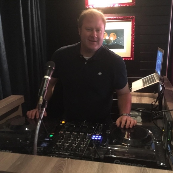 Meet your Posher, Scott - Picture 6 of 8